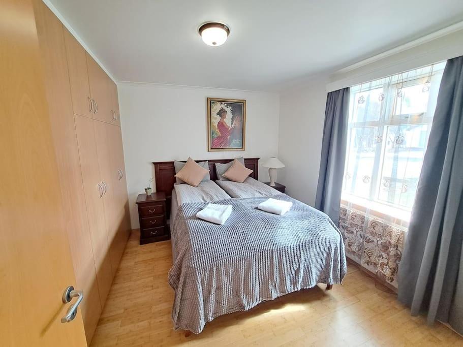 Spacious Apartment -Top Location 阿克雷里 外观 照片
